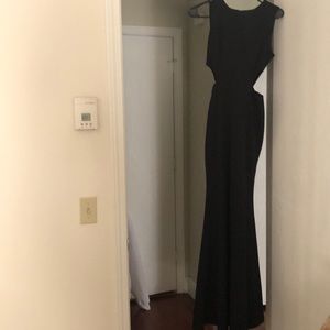 Gown dress-cut out waistline-trumpet length